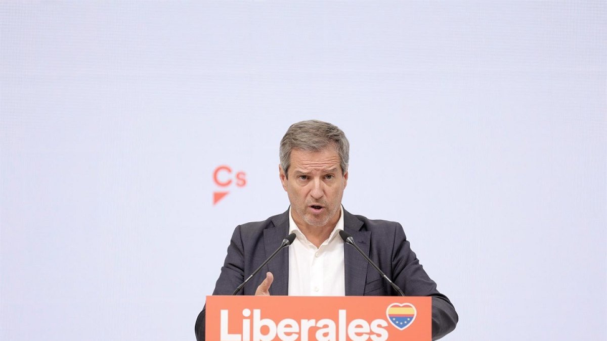 El vicesecretario general de Ciudadanos y coordinador Autonómico y Portavoz del Grupo Parlamentario de Ciudadanos en las Cortes de Aragón, Daniel Pérez.- E. PRESS