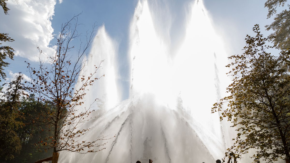 Patrimonio Nacional adapta por la sequía el encendido extraordinario por San Luis de las fuentes del Palacio Real de La Granja de San Ildefonso con los juegos de agua de cuatro conjuntos monumentales. -ICAL