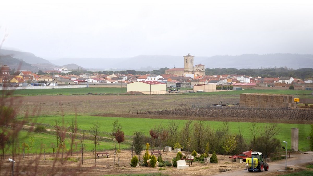 19/04/2022. Pesquera de Duero (Valladolid). Panorámica de Pesquera de Duero. Photogenic/ Iván Tomé