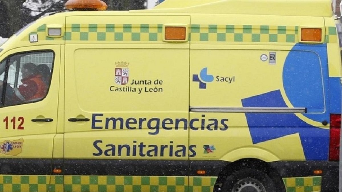Ambulancia de Emergencias de Castilla y León. EP