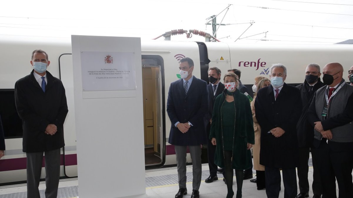Viaje inaugural del nuevo tramo entre Pedralba de la Pradería y Ourense de la Línea de Alta Velocidad Madrid-Ourense, presidido por presidido por el Rey Felipe VI y el presidente del Gobierno, Pedro Sánchez. -ICAL