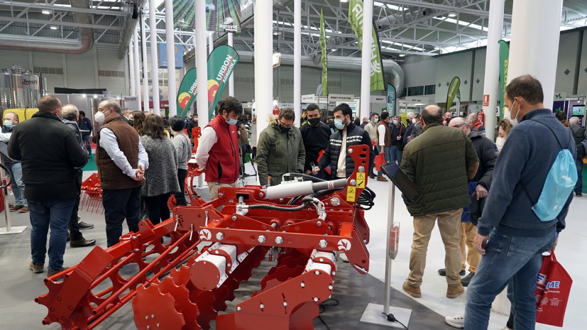 Feria para el Cultivo de la Viña Agrovid en Valladolid a la que ha acudido Dujo. | ICAL