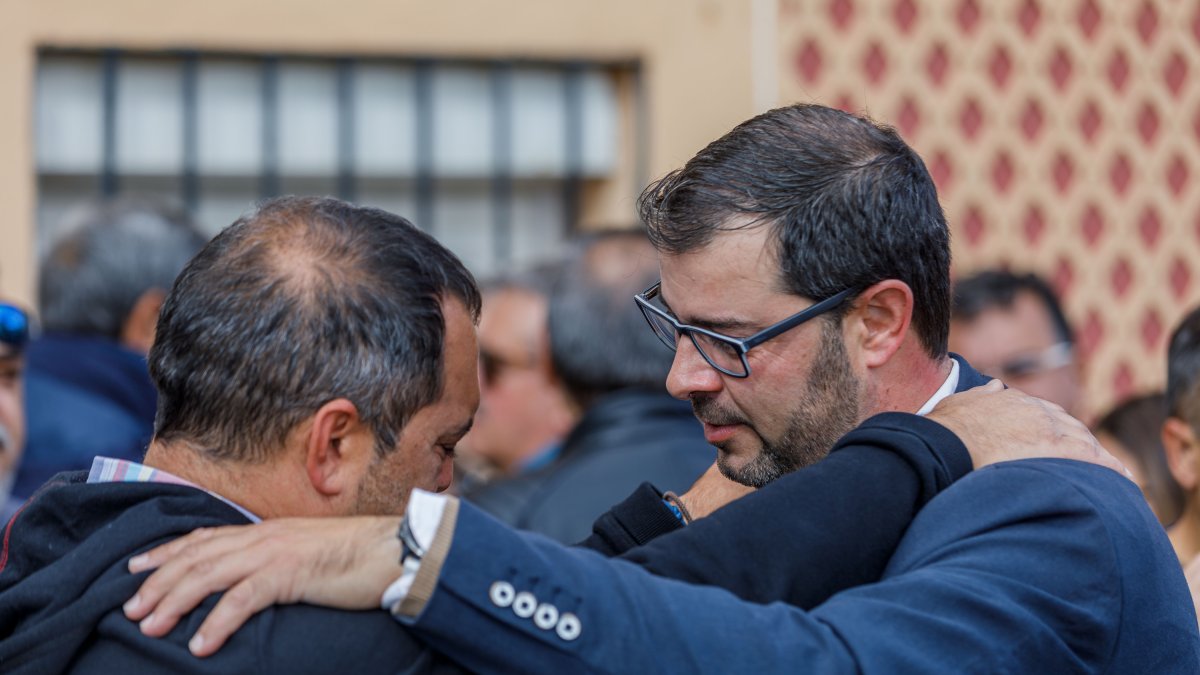 El Ayuntamiento de Torrecaballeros convoca una concentración de cinco minutos en recuerdo y homenaje a Olivia, asesinada presuntamente por su madre en Gijón. ICAL
