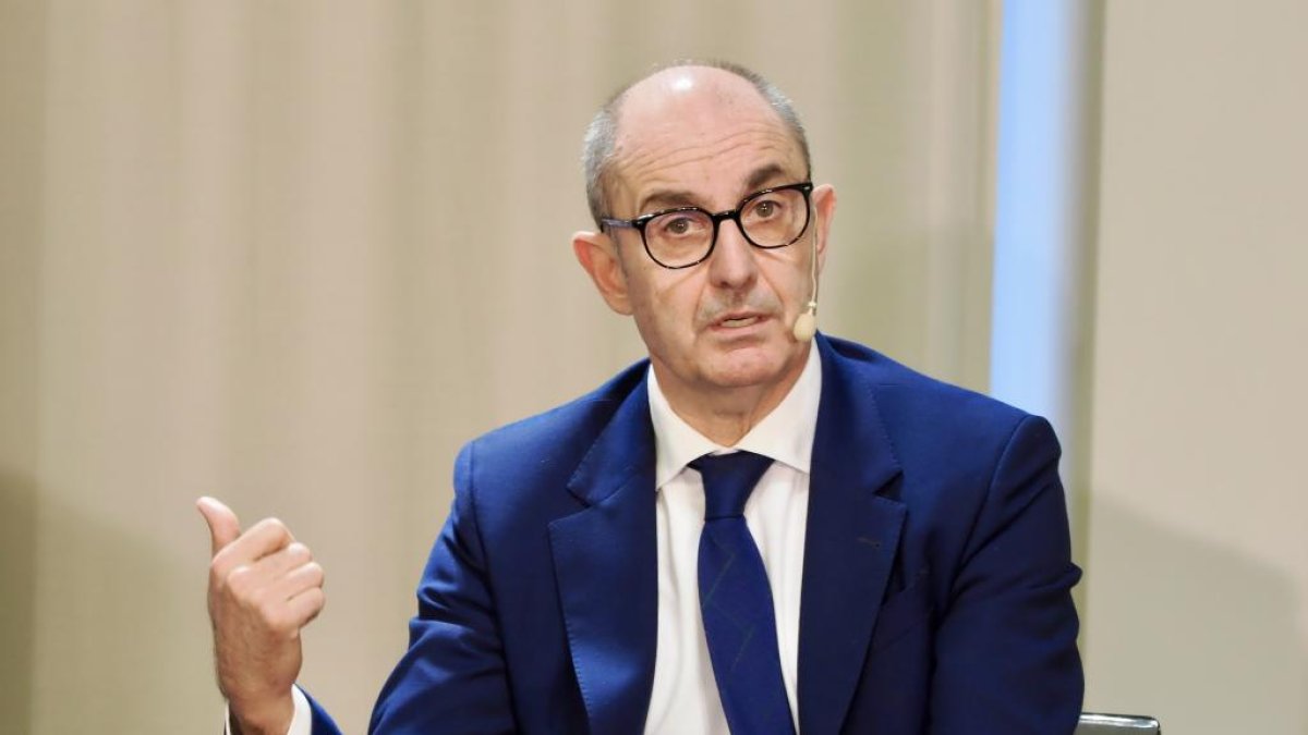 Pedro Pisonero, director general de Iberval, en el Club de Prensa El Mundo Castilla y León: El sector financiero en Castilla y León. -PHOTOGENIC.