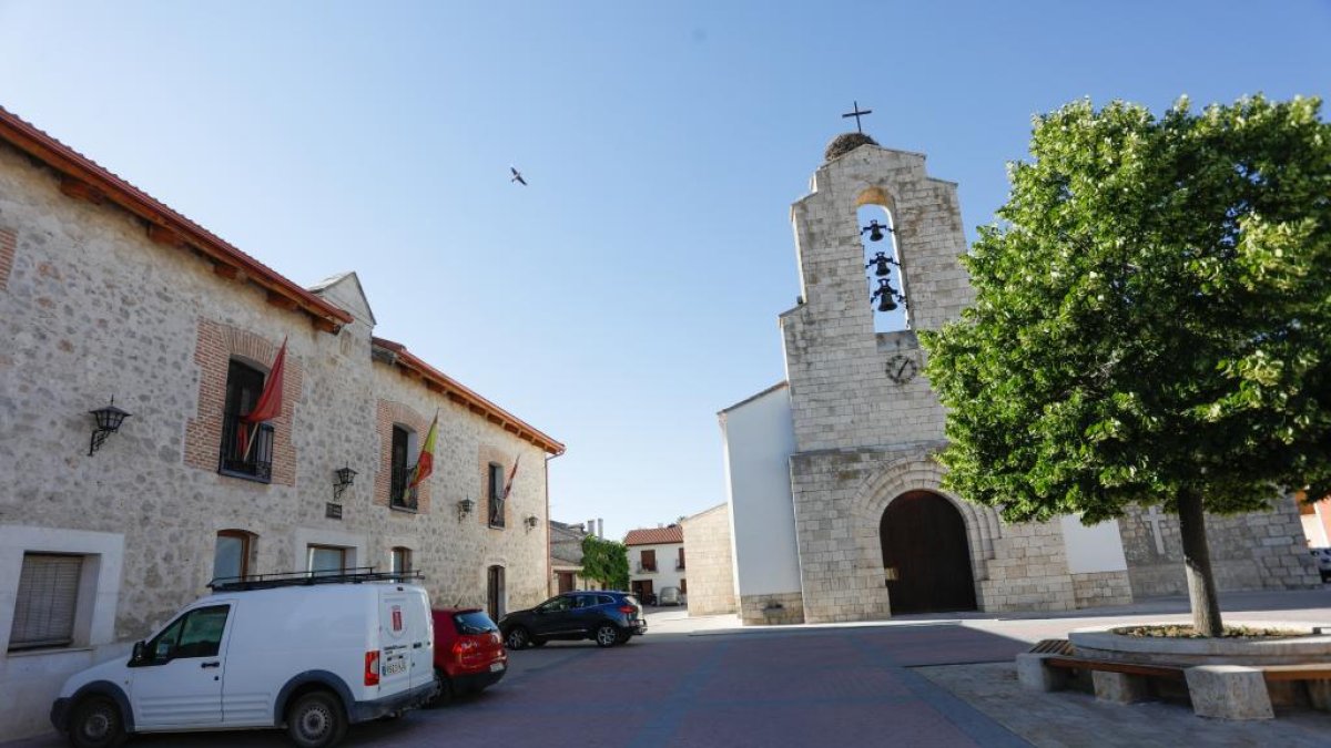 Parroquia de San Millán en Quintanilla de Onésimo.- J. M. LOSTAU
