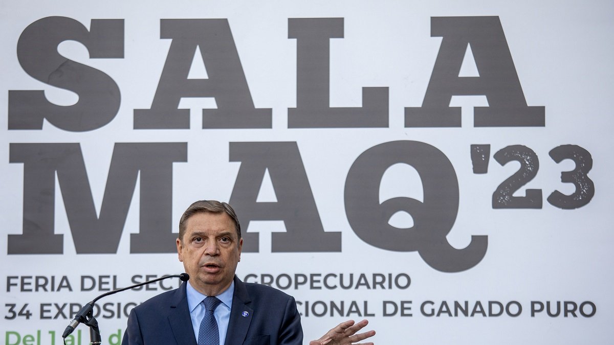 El ministro de Agricultura, Pesca y Alimentación, Luis Planas, en la inauguración de Salamaq 2023.- ICAL