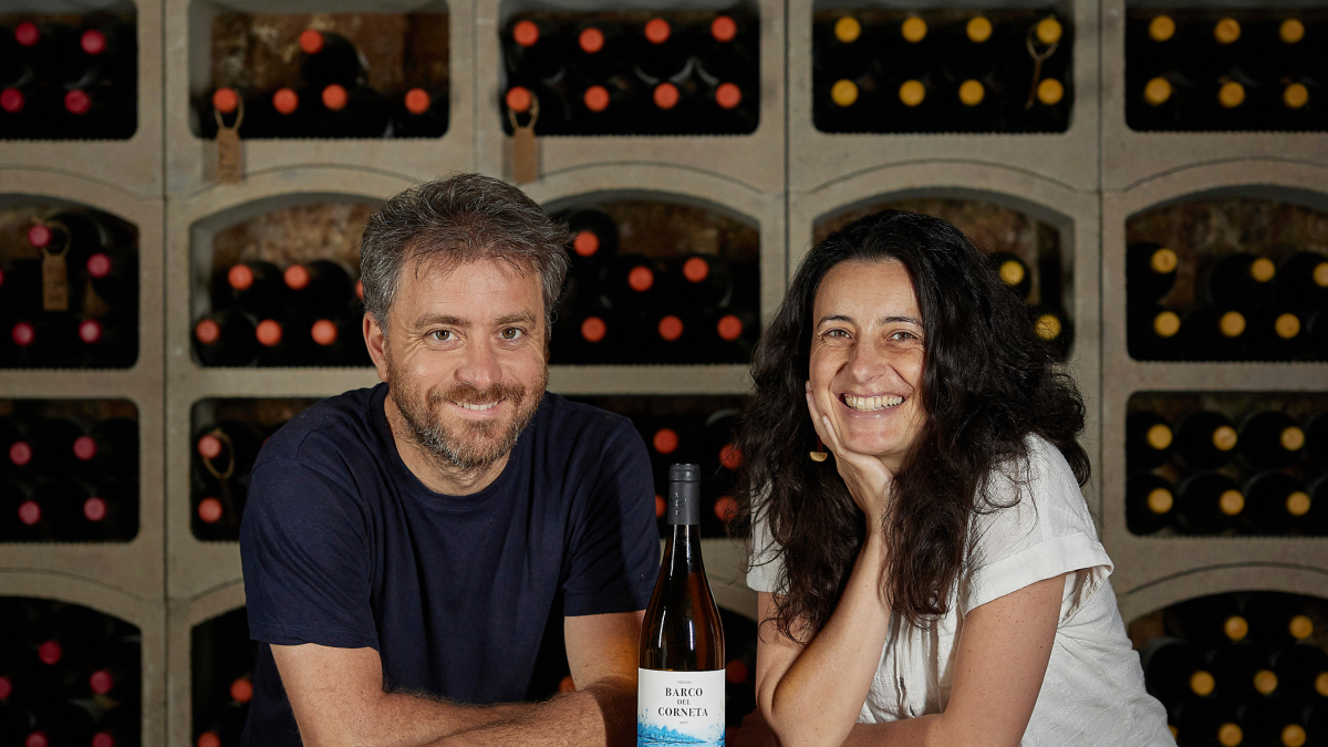 Beatriz Herranz y Félix Crespo,  de El Barco del Corneta amplían el portfolio con Tres Navíos.  / La Posada