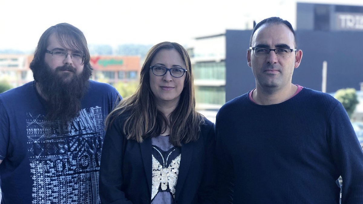Ignacio Díaz, Pilar Vila y Jaime Vila, socios de DirectDump. | E.M.