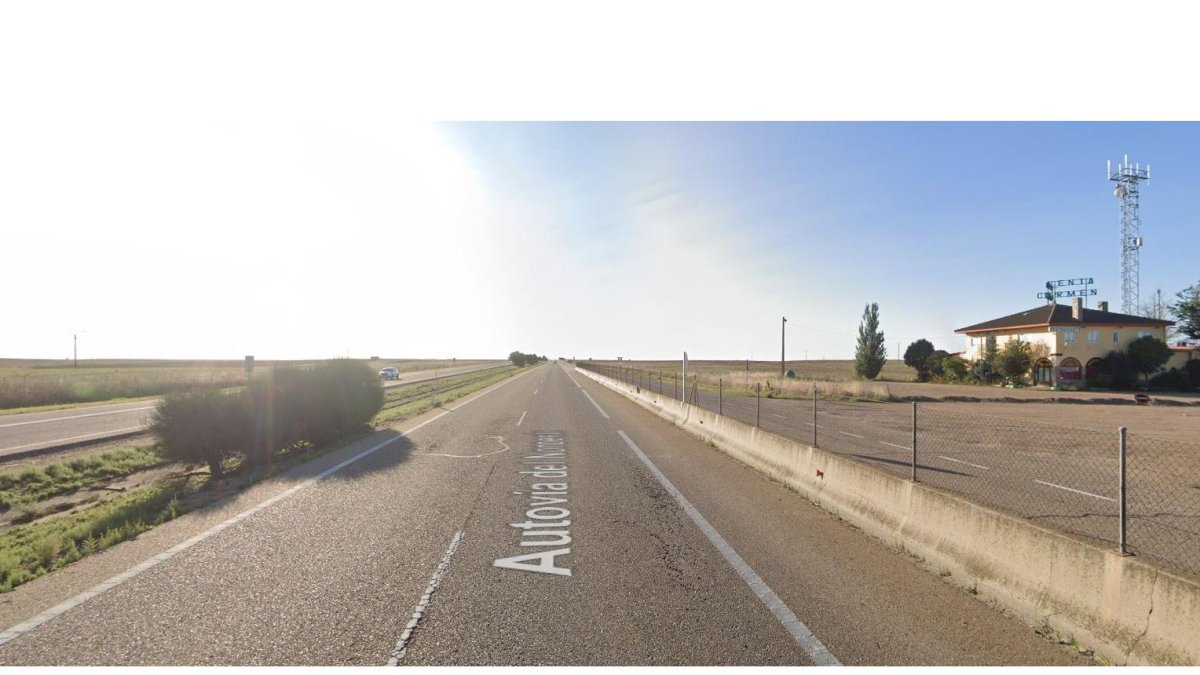 La A-6 a la altura de Villalobos (Zamora), en sentido Madrid. -G.M.S.V.