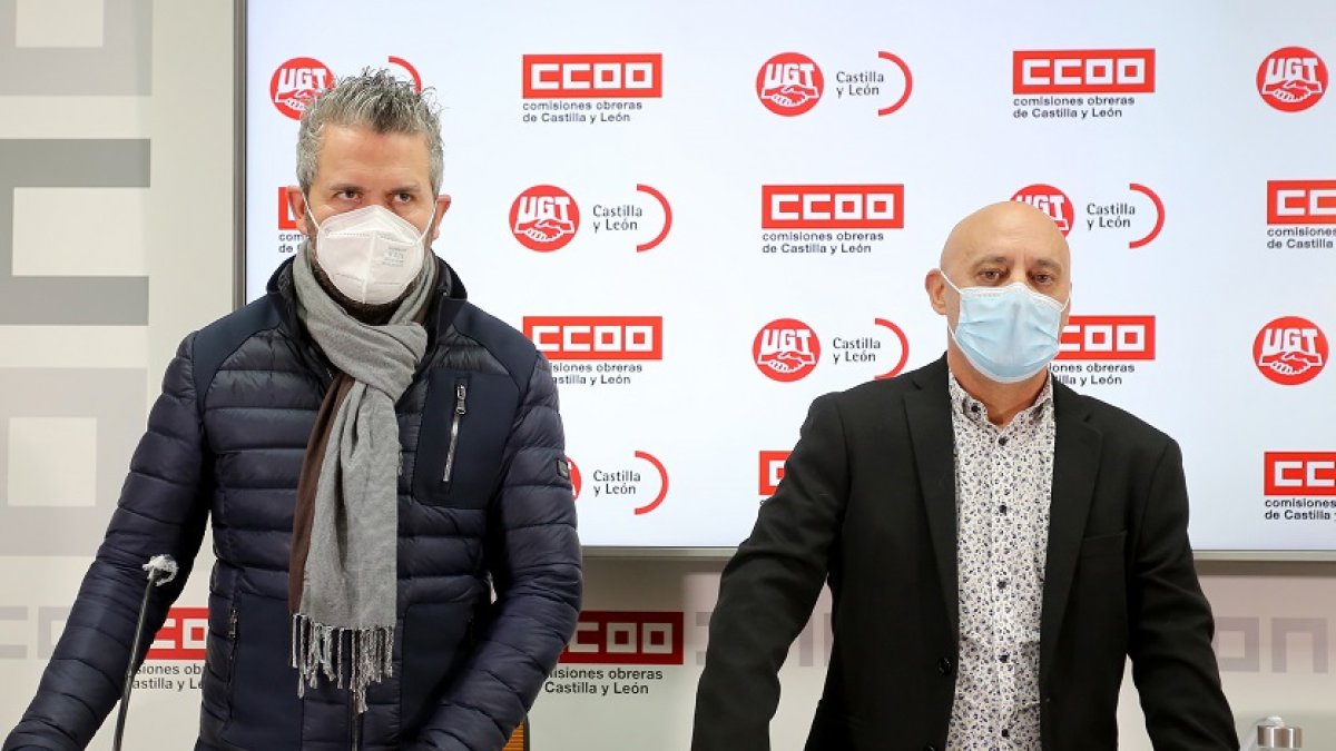 El secretario de Acción Sindical, Salud Laboral y Medio Ambiente de CCOO Castilla y León, Fernando Fraile, y el secretario de Acción Sindical de UGT CyL, Raúl Santa Eufemia.- ICAL
