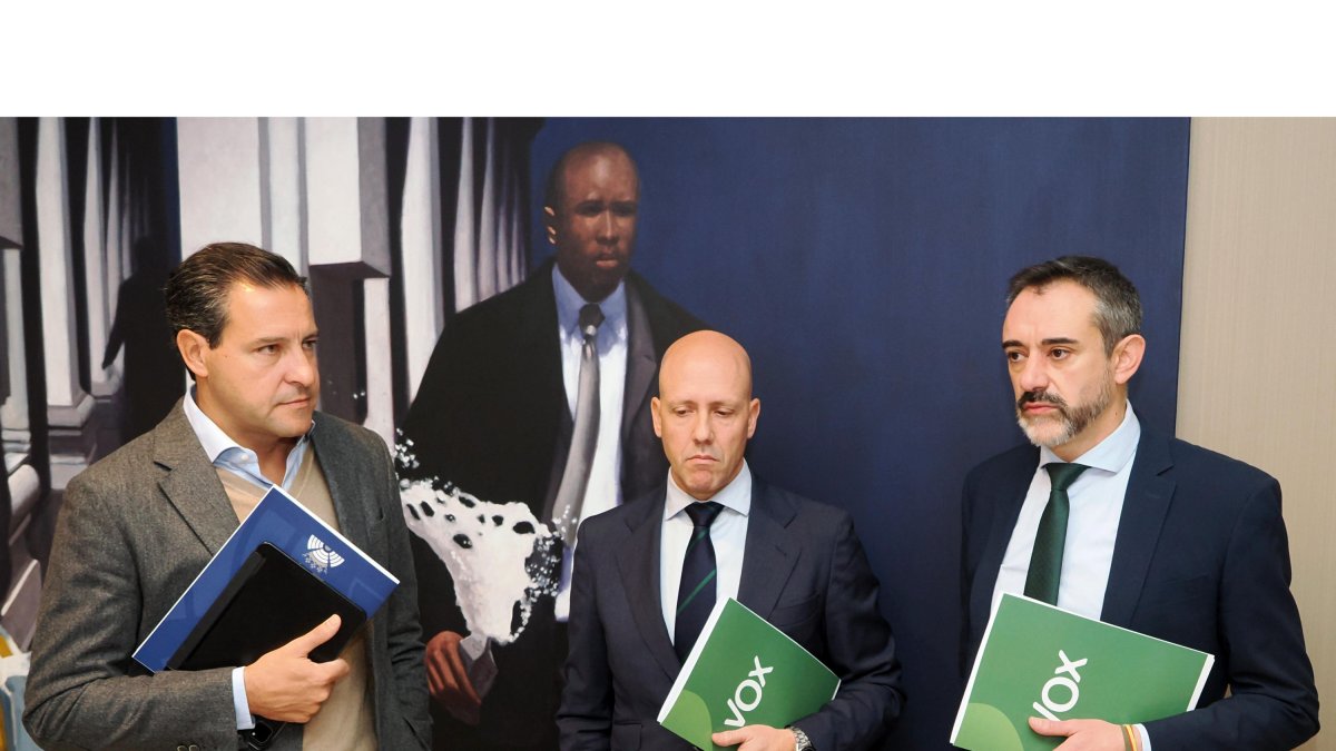 Raúl de la Hoz, Carlos Menéndez y David Hierro.-ICAL