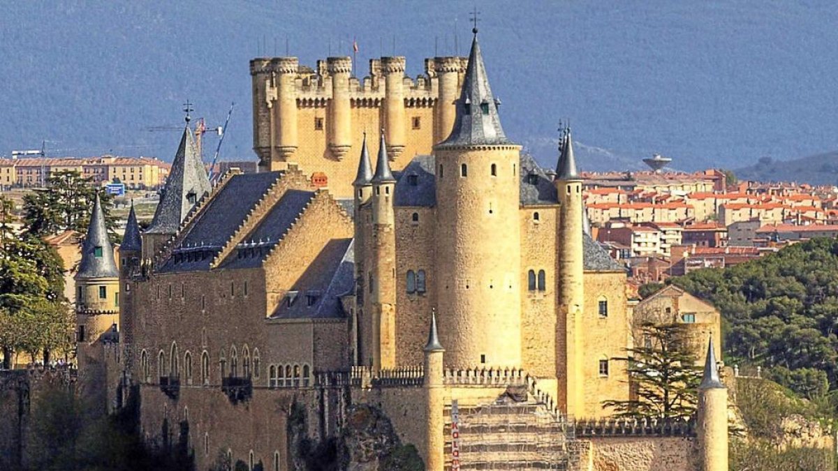 El Alcázar de Segovia sirvió de inspiración a Walt Disney para 'Blancanieves y los siete enanitos'. -E.M.