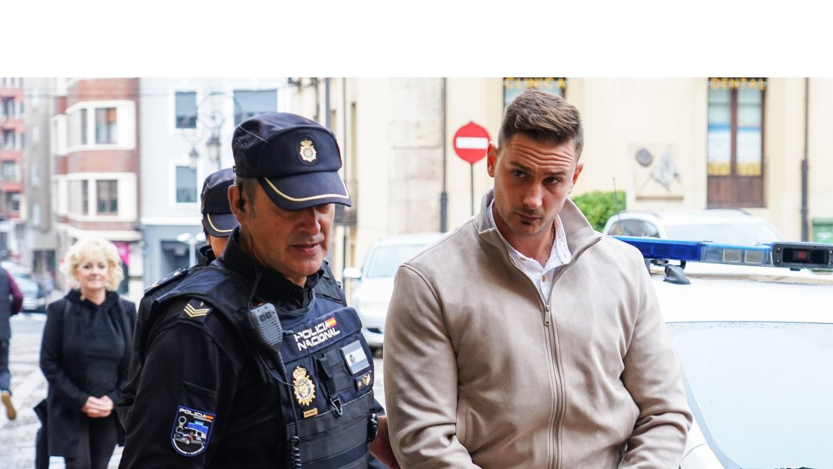 El condenado por el asesinato machista en León.-ICAL