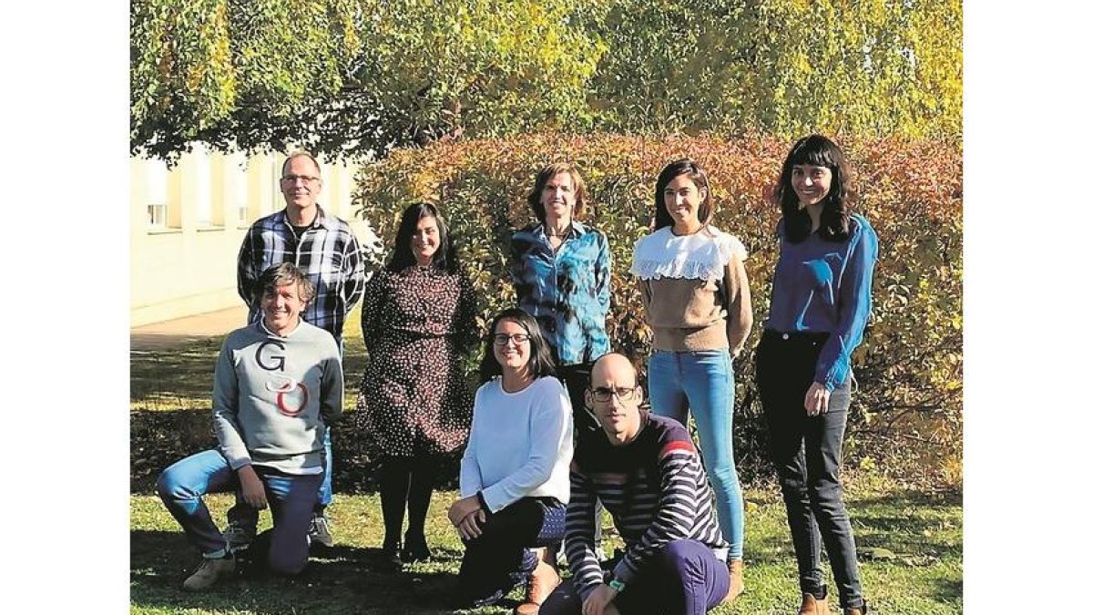 Miembros del equipo que se encuentra detrás del programa bbMiradas. - E. M.