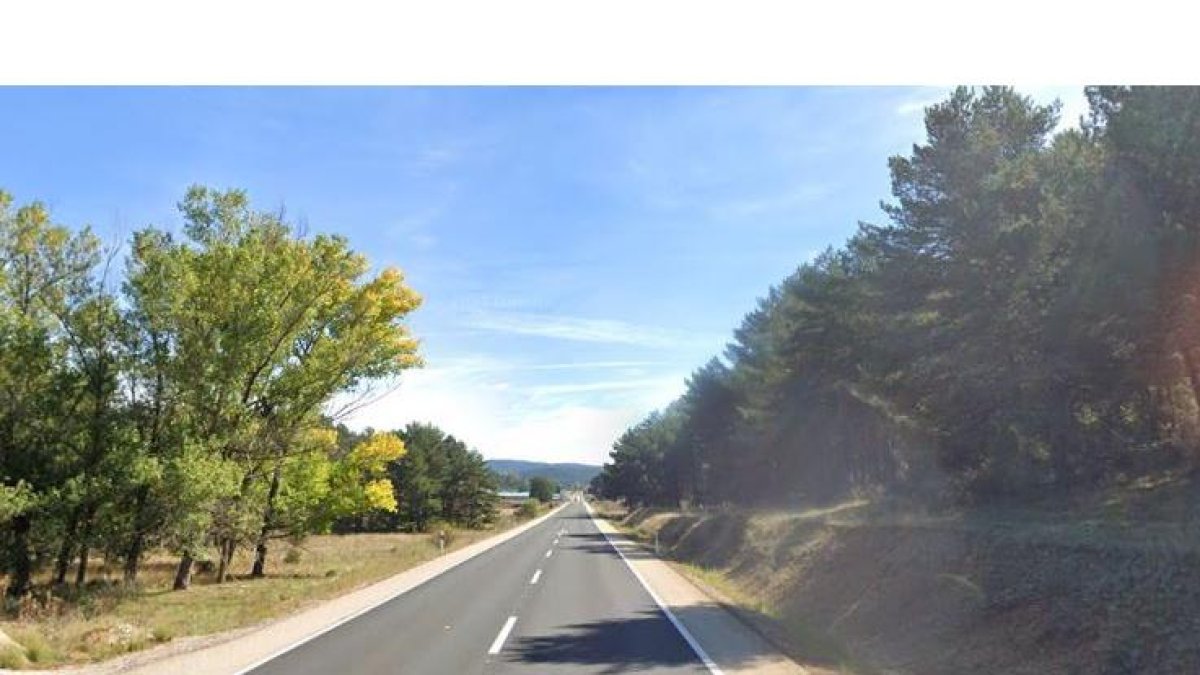 Carretera N-234 cerca de San Leonardo de Yagüe.- GGL STW