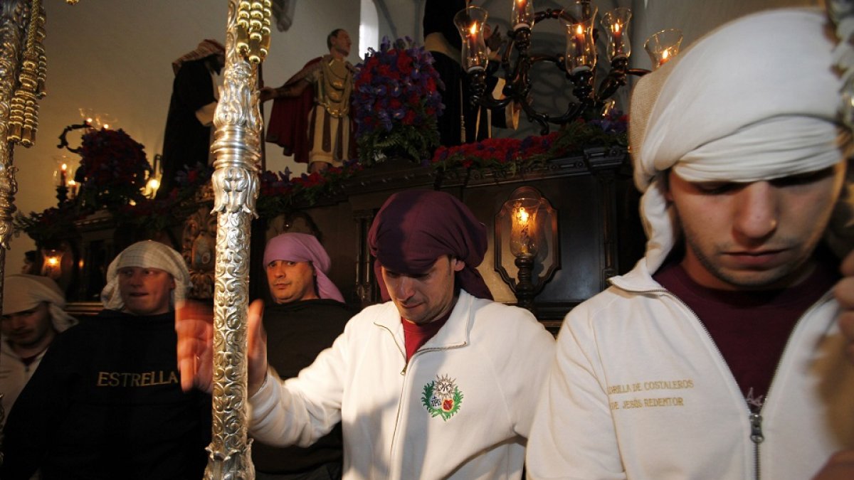 Imagen de archivo de la suspensión de la procesión de la Estrella de Ávila.- ICAL