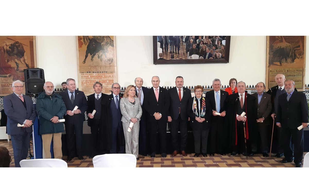 Clausura de los días de la Casa de León en Sevilla. ICAL