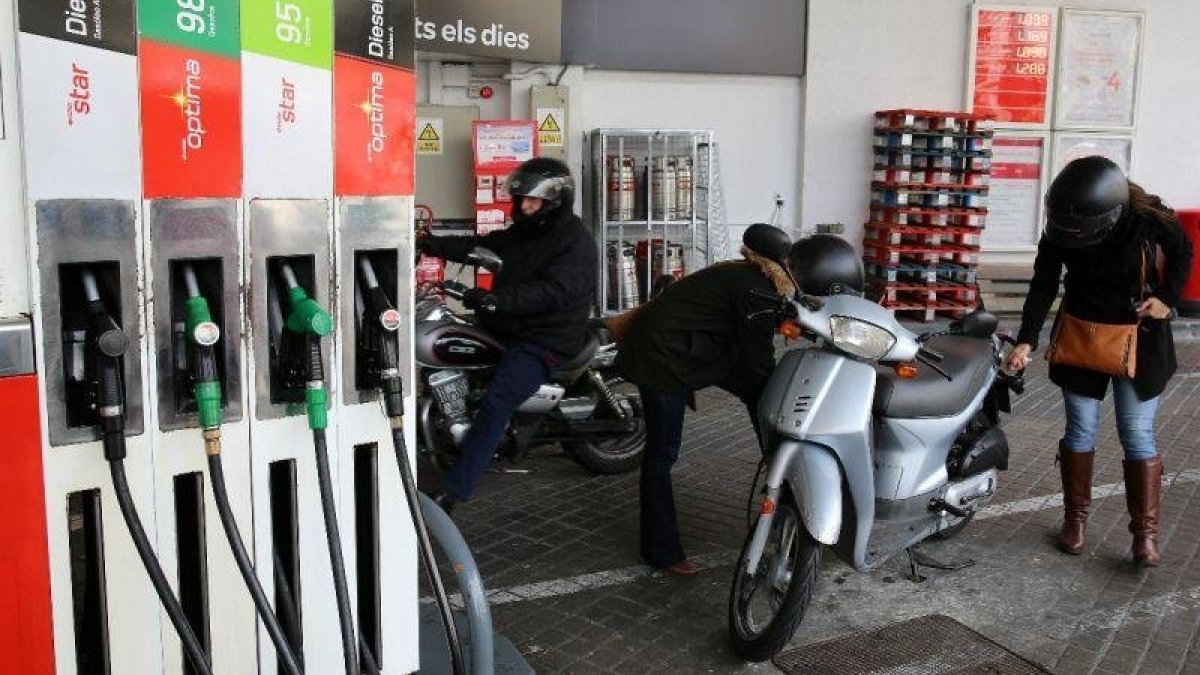 Gasolinera. -E. M.