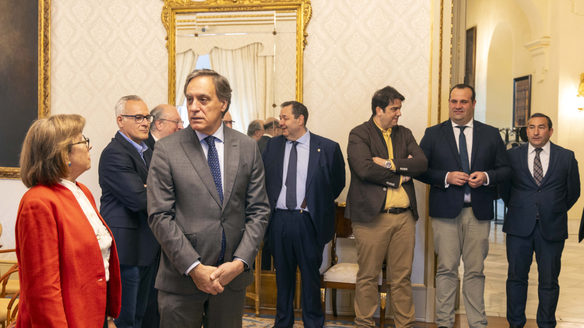 Reunión de la Mesa para la Defensa de las Conexiones Ferroviarias