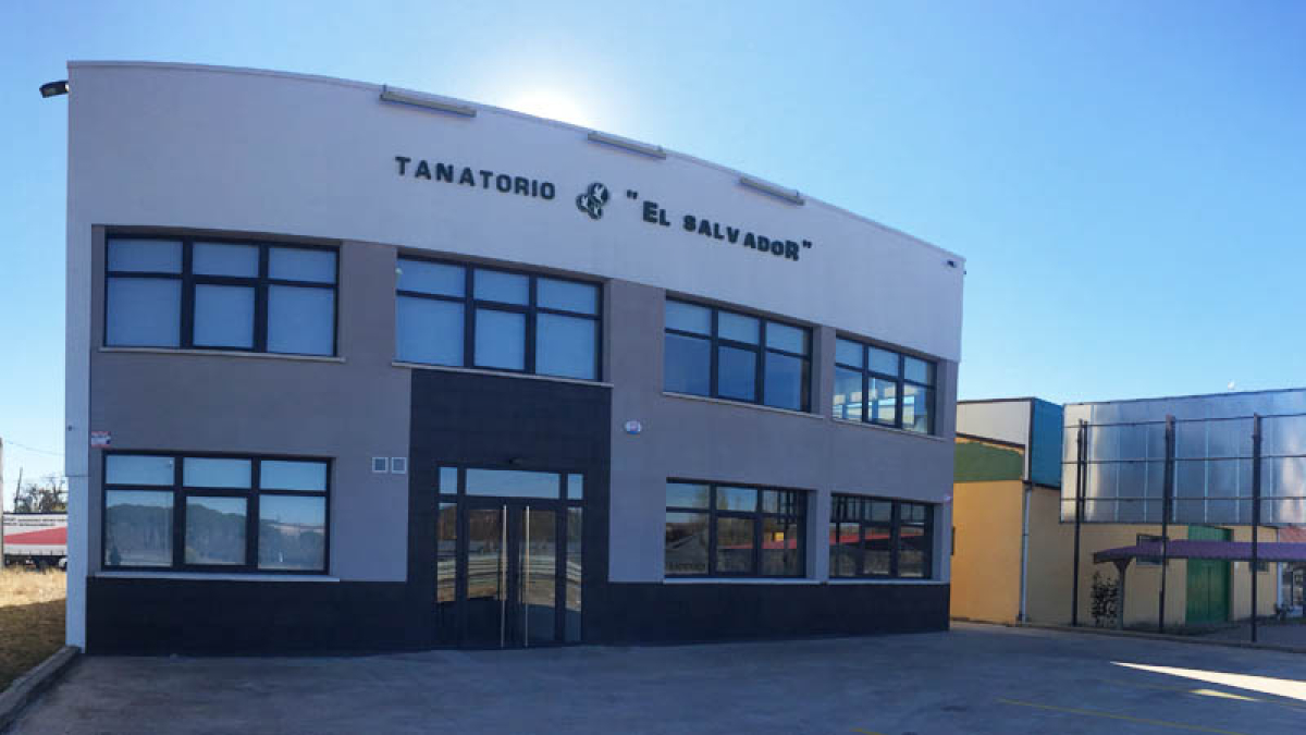 Tanatorio El Salvador de Tudela de Duero.