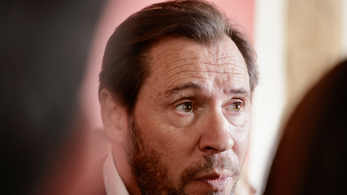 El ministro de Transportes, Óscar Puente, en la III Escuela de Gobierno del PSCyL.