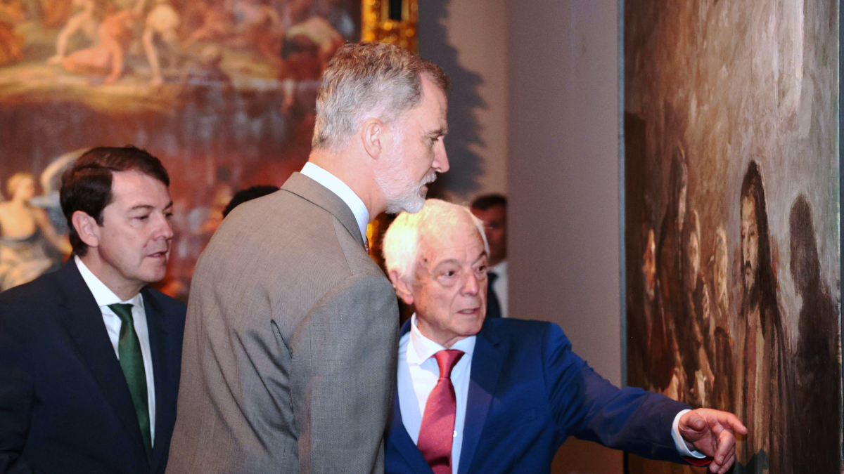 El rey Felipe VI y el presidente de la Junta, Alfonso Fernández Mañueco, inauguran la XXVII edición de Las Edades del Hombre, con sede compartida entre Villafranca del Bierzo y Santiago de Compostela.