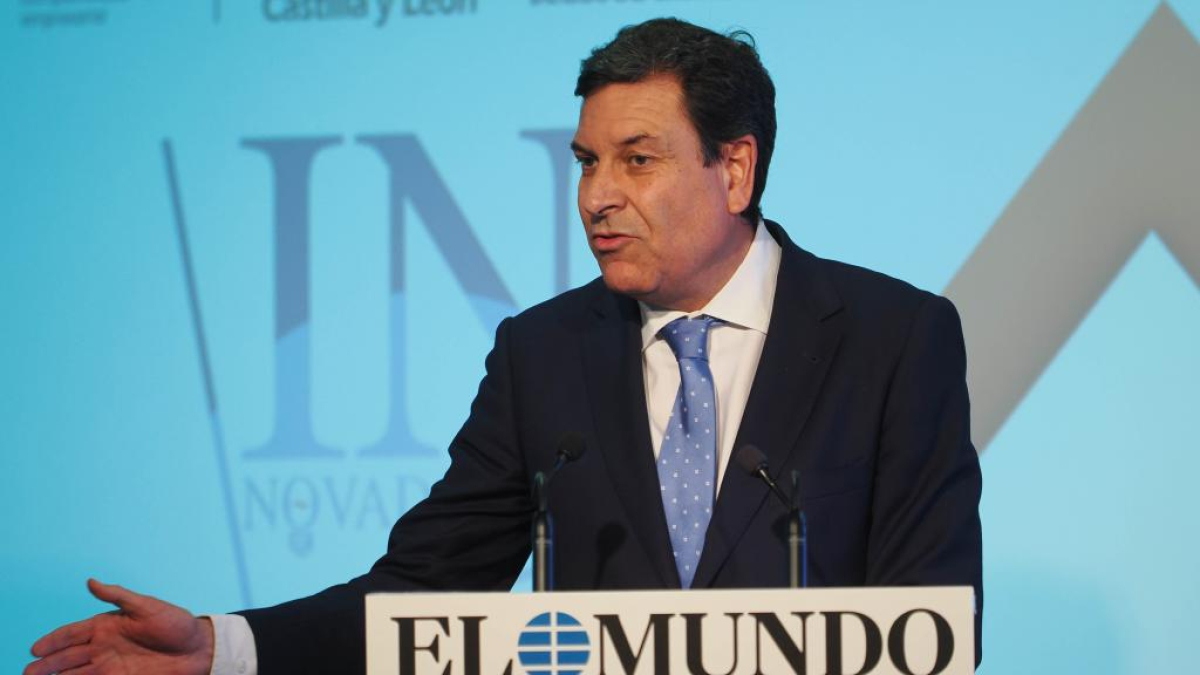 El consejero de Economía y Hacienda, Carlos Fernández Carriedo