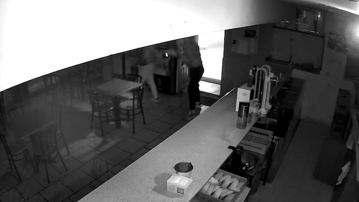 Detenido por asaltar máquinas tragaperras y cajas registradoras en bares de Segovia, Burgos y Soria