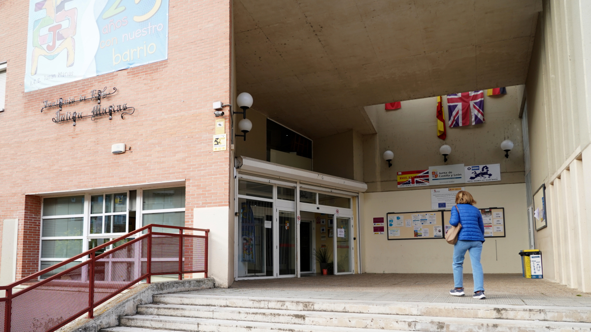 Oposiciones de profesores de Educación Secundaria y otros cuerpos en Castilla y León. Especialidad Geografía e Historia