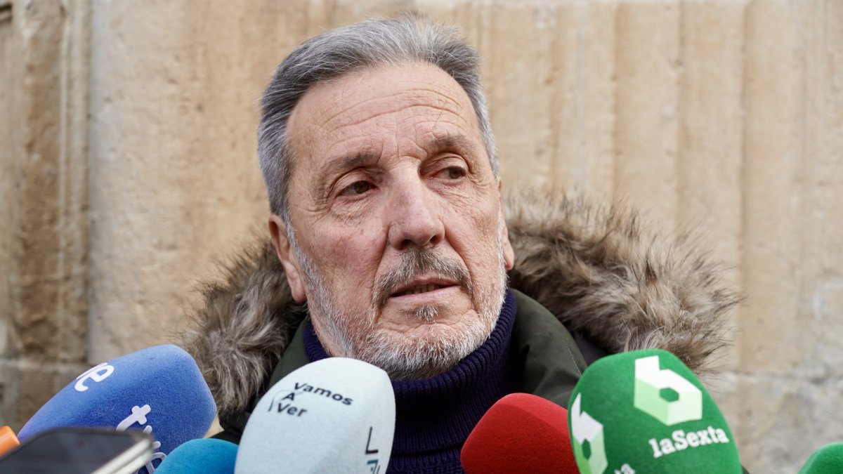 El ex concejal Pedro Muñoz asiste a una vista en la Audiencia Provincial en una imagen de archivo.