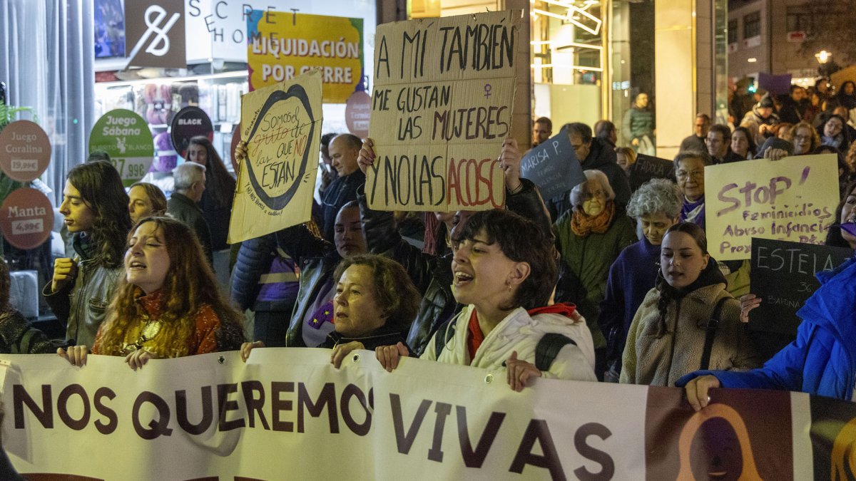 Celebración del Día Internacional de la Eliminación de la Violencia contra la Mujer en Salamanca
