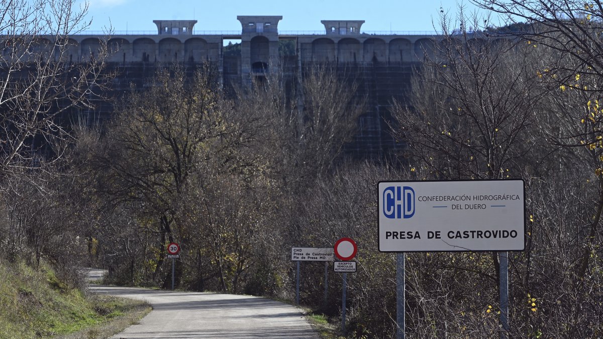 Presa de Castrovido