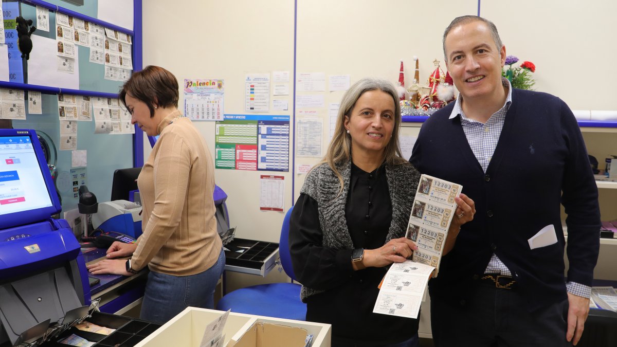 La Administración de Loterías Número 3 de Palencia con Carlos Morales