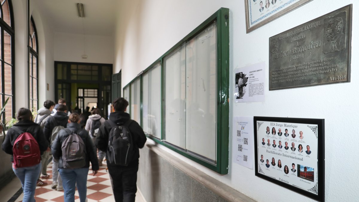 El Instituto Jorge Manrique de Palencia cumple 180 años.