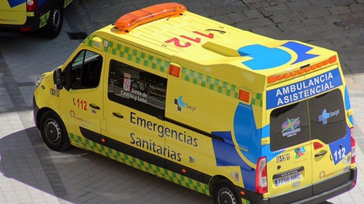 Imagen de archivo de una UVI móvil de Sacyl