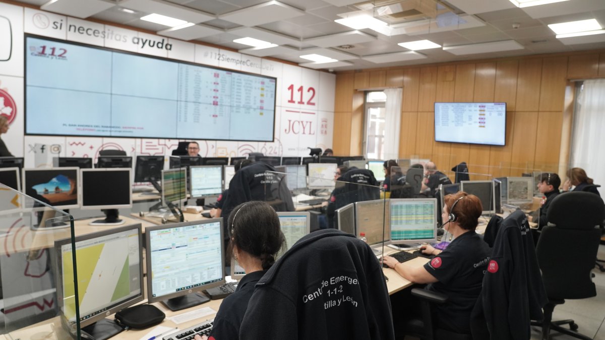 Sala del Servicio de Emergencias 112 en Castilla y León.