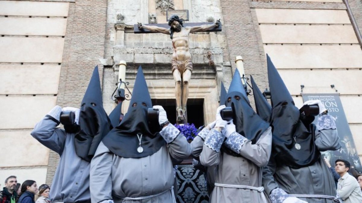 'Procesión de las Cinco Llagas' en Valladolid, en una imagen de archivo.