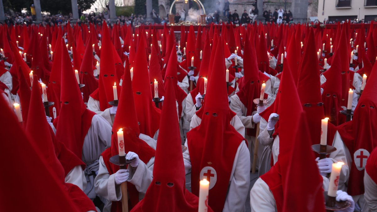 Un momento de la la Procesión del Cristo de las Injurias de Zamora.