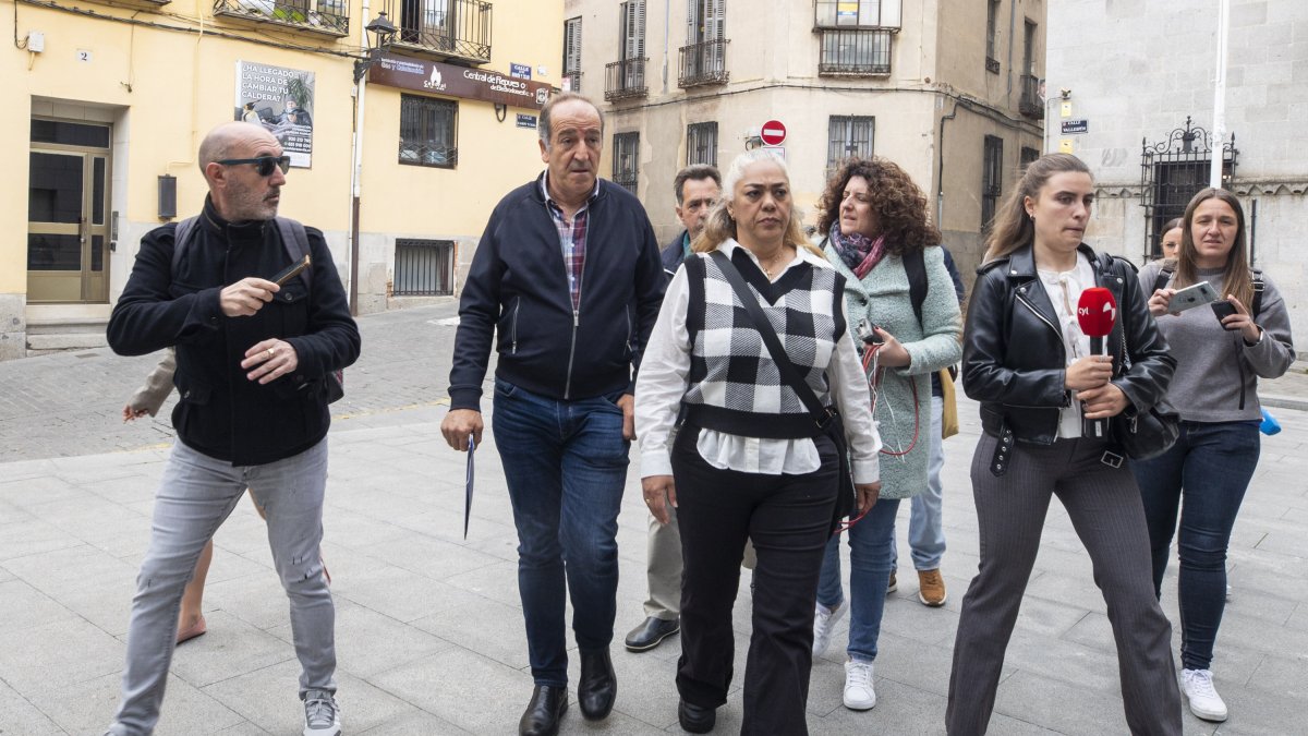 El alcalde de Vita declara por su canción de contenido pederasta