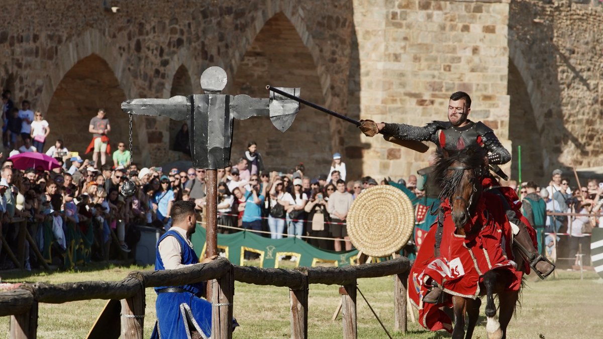 Recreación de las Justas del Passo Honroso en Hospital de Órbigo (León)