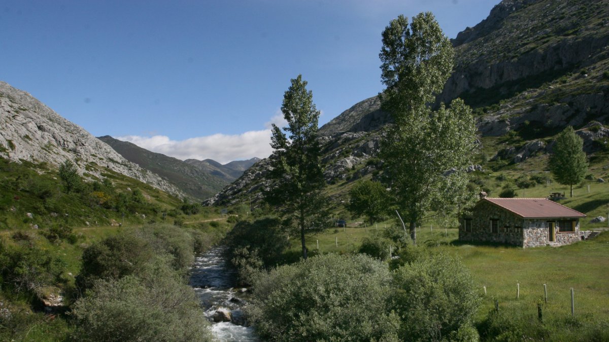 Montaña palentina, en la imagen Puente Agudín