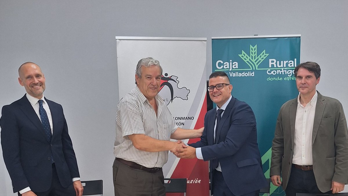 Caja Rural de Soria y la Federación de Castilla y León de Balonmano firman un convenio para impulsar el deporte base
