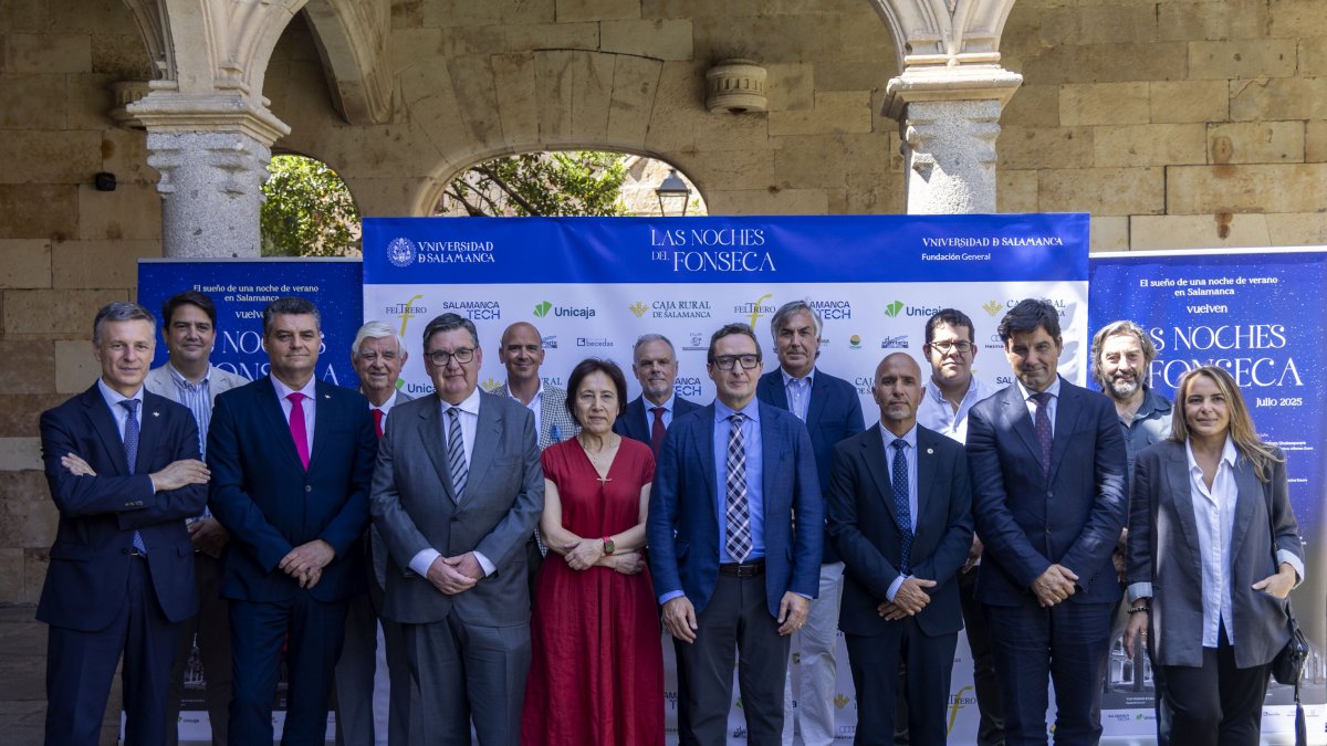 Presentación del programa 'Circulo de Mecenazgo de las Noches de Fonseca' con la presencia de representantes de entidades colaboradoras.
