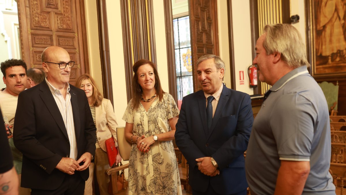 Reunión del consejero de Movilidad con el alcalde de Zamora