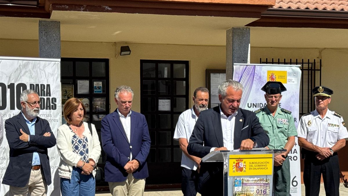 Acto de presentación de la campaña 'No camines sola'.
