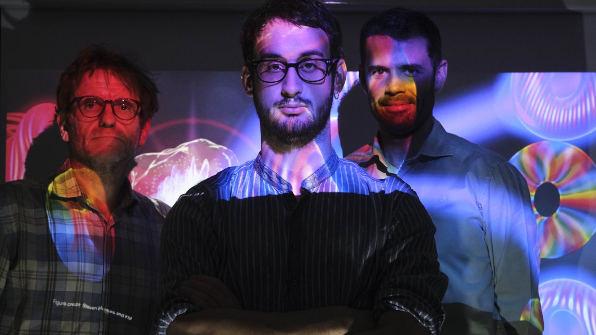 Carlos Hernández, Rodrigo Martín y Luis Plaja.
