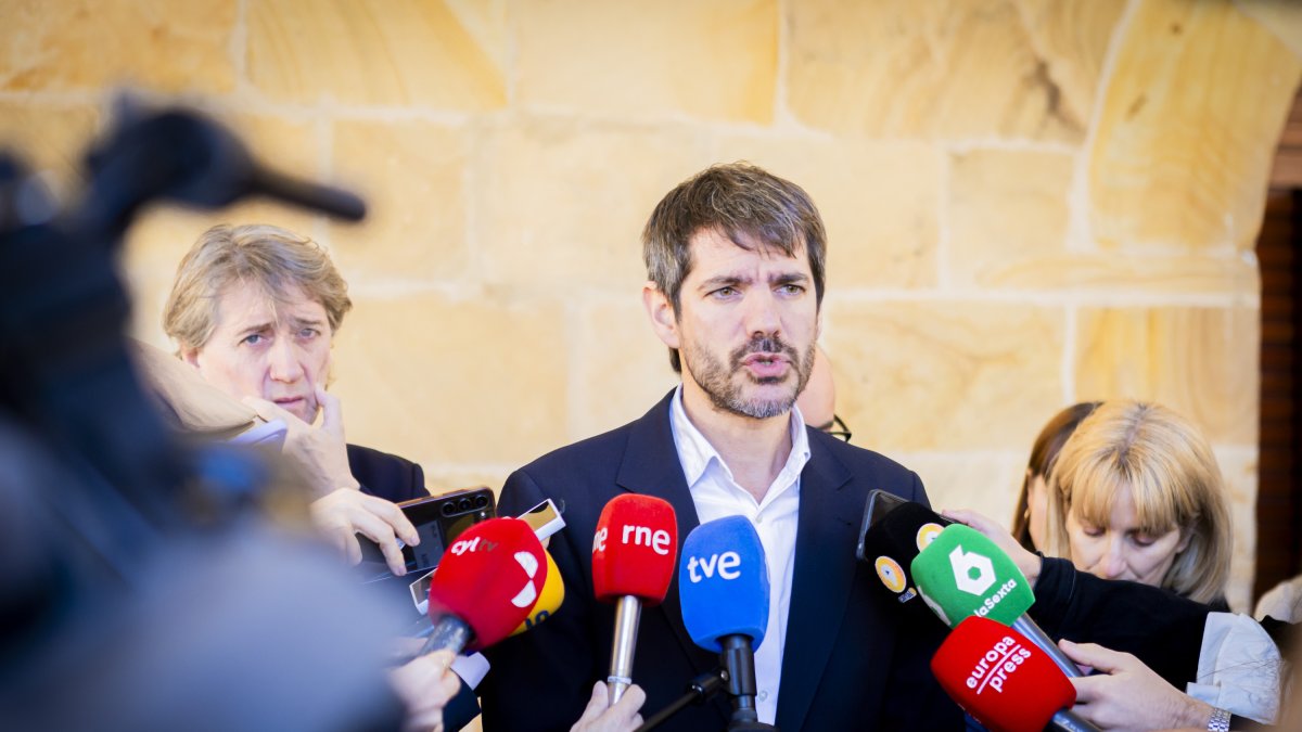 El ministro Ernest Urtasun