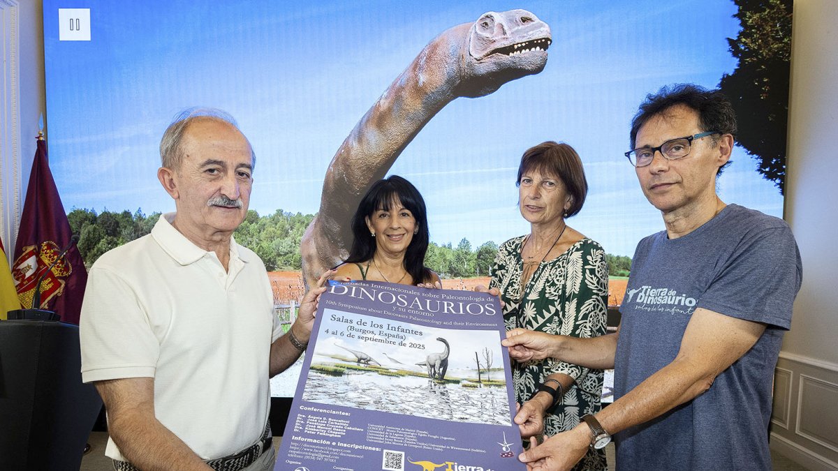 Presentación de las jornadas internacionales sobre paleontología de dinosaurios.