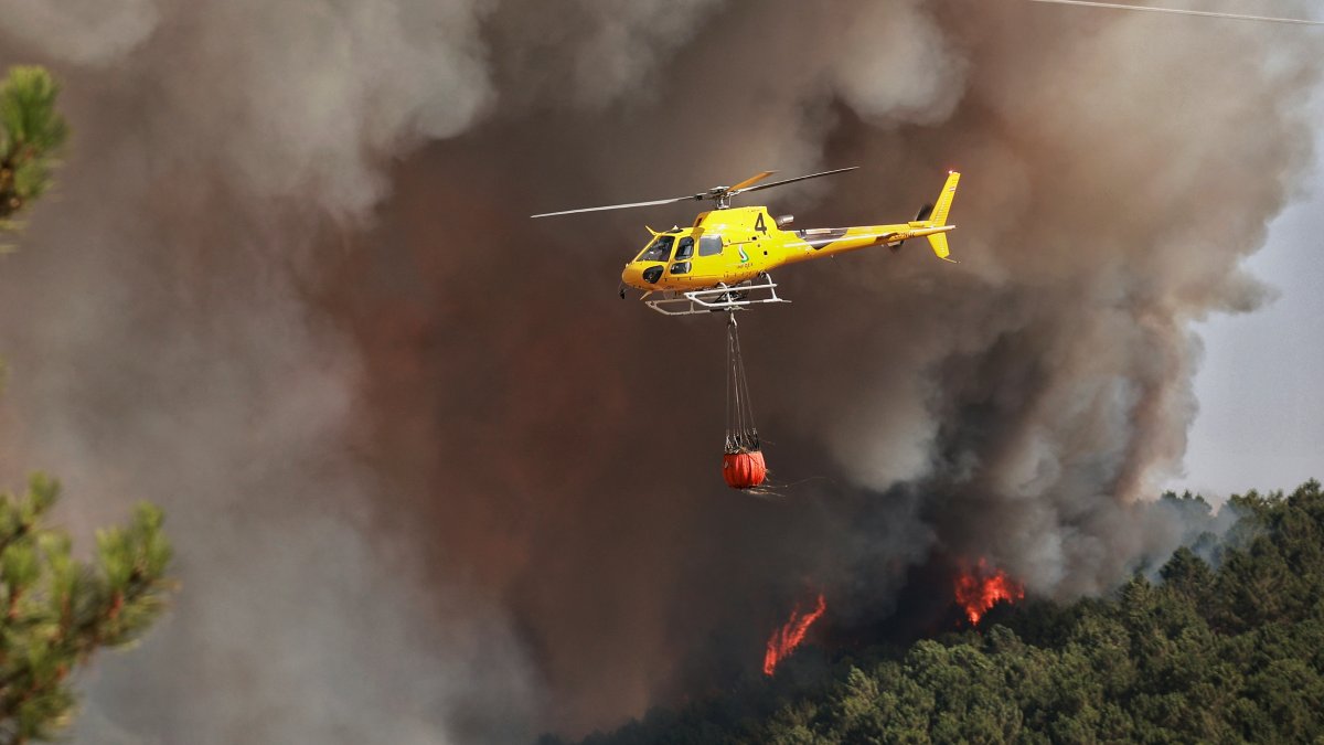 Incendio forestal cercano a la población de  El Payo (Salamanca) de nivel 2