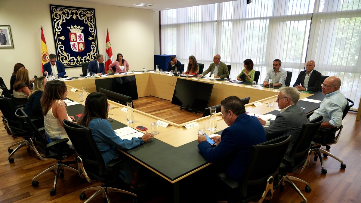 Junta de Portavoces de las Cortes